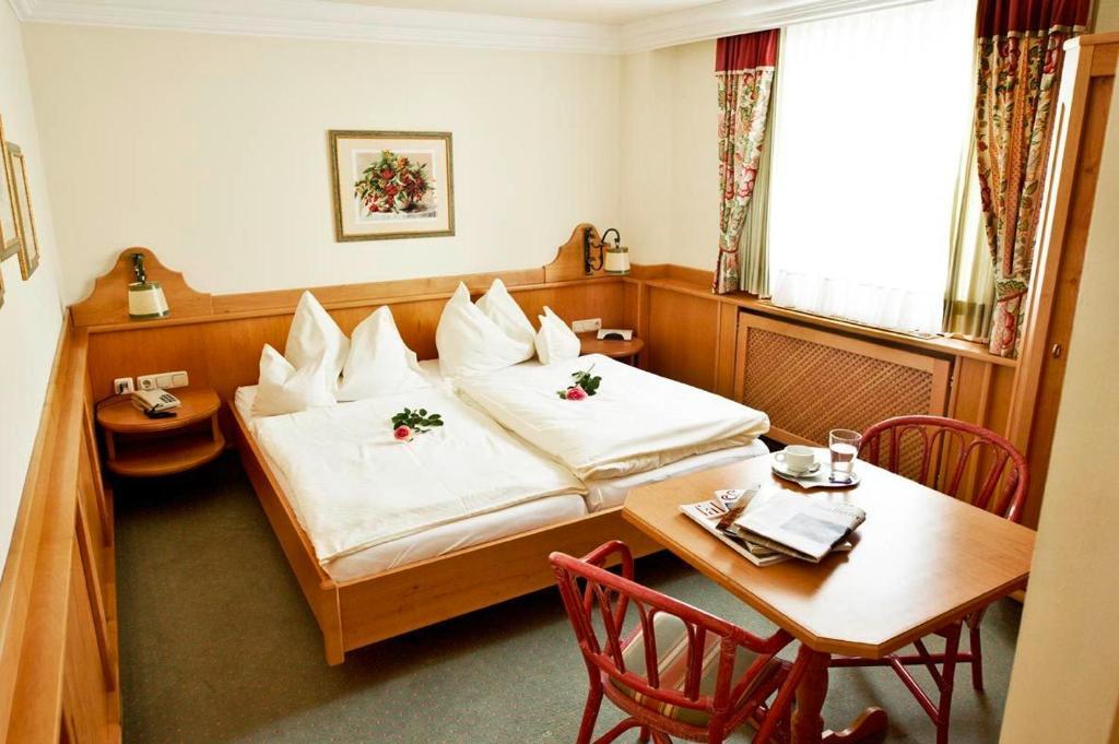 Hotel Lindner Vöcklabruck Habitación foto
